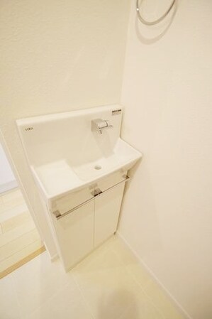 アザーレ鶴川の物件内観写真